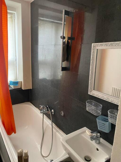Exquisite Berlin Apartment Екстериор снимка